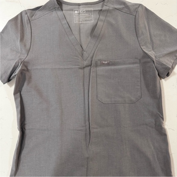 Figs Gray Scrub Set - Picture 2 of 4